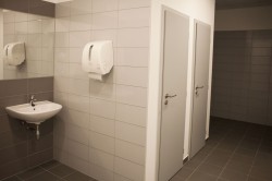 PB  (68)